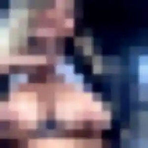 Photo de Melissa à Les Angles (42 ans) - beurette discret