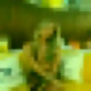 Nesrine de Les Avirons, 34 ans - beurette discret