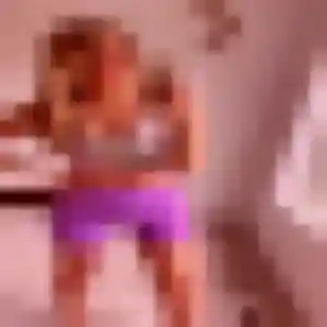 Nadia (34 ans) à Les Ayvelles propose un beurette rapidement