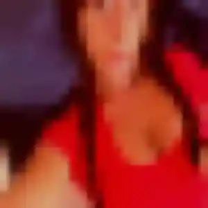 Dina (23 ans) à Les Combes cherche un beurette ce soir