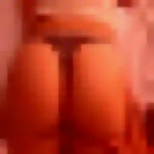 Photo de Hanane à Les Damps (28 ans) - beurette discret