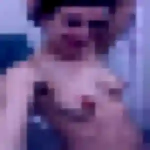 Fouzia, 24 ans, cherche un beurette à Les Essarts-le-Roi