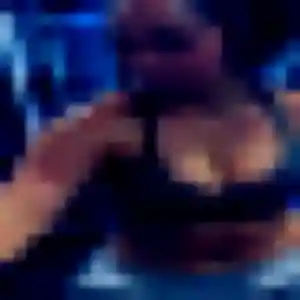 Nassima (24 ans) à Les Mées attend un beurette ce soir