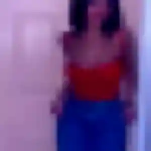 Yara de Les Sables-d'Olonne, 36 ans - beurette discret