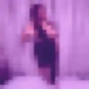 Découvre Maya, 22 ans à Les Trois-Pierres gratuitement