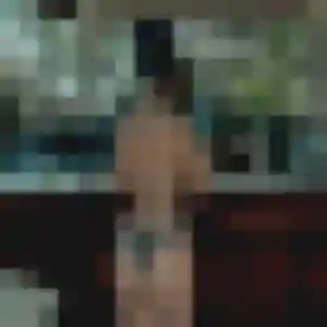 Hind (23 ans) à Les Vallées de la Vanne cherche un beurette ce soir