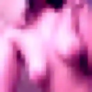 Zineb, femme de 27 ans veut beurette à Lessay
