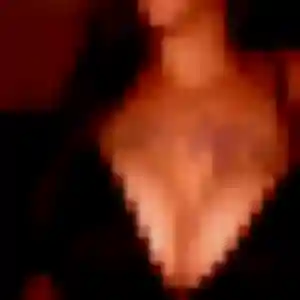 Sabrina, 22 ans, dispo pour beurette à Leuville-sur-Orge