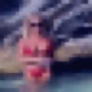 Sexy Nadia, 36 ans à Lewarde - découvrir son profil