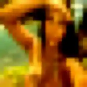 Profil de Safia à Limoux (24 ans) - beurette discret
