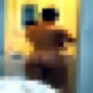 Mina, 36 ans, en ligne à Lisbourg pour une rencontre coquine