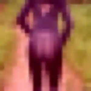 Photo exclusive de Naya, 25 ans à Livernon - plan discret