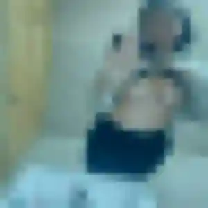 Kahina (24 ans) à Longeau-Percey attend une rencontre ce soir