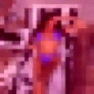 Sabrina, femme de 23 ans veut beurette à Longvic