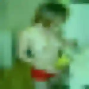 Photo de Alya à Lonrai (38 ans) - beurette discret