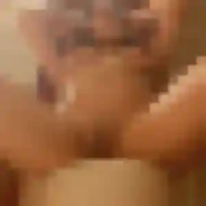Sexy Nawal, 37 ans à Lorrez-le-Bocage-Préaux - la contacter