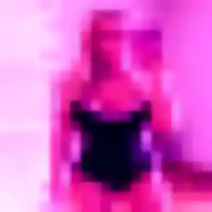 Naila (28 ans) à Loures-Barousse propose un beurette maintenant