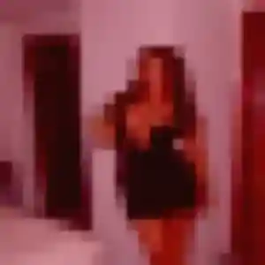 Naima, 28 ans, disponible à Loures-Barousse pour une rencontre coquine