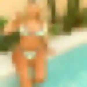 Photo perso de Bouchra, 23 ans à Louresse-Rochemenier - rencontre coquine