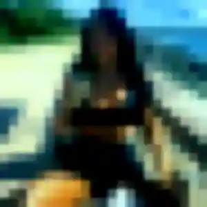 Charmante Nesrine, 43 ans à Louvigny - voir sa photo