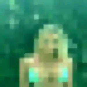 Aya, 28 ans, en ligne à Louvil pour une rencontre coquine