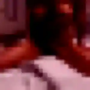 Yamina, 32 ans, connectée à Lunan pour un beurette