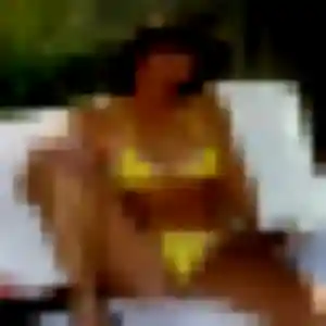 Lamia, 22 ans, disponible à Lurcy-Lévis pour une rencontre coquine