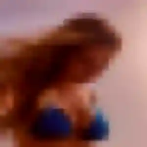 Maroua, 37 ans, disponible à Lussac-les-Châteaux pour une rencontre coquine