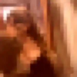 Photo de Zineb à Luzay (37 ans) - beurette discret