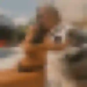 Ihsane (34 ans) à Lye attend une rencontre maintenant