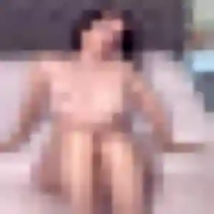 Hanane, fille de 41 ans cherche beurette à Madaillan