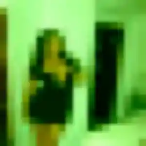 Zineb, 23 ans, cherche un beurette à Maël-Carhaix