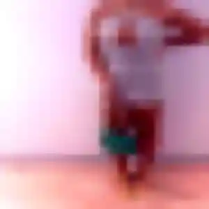 Nassima, 25 ans, connectée à Manziat pour une rencontre coquine