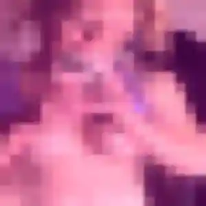 Yasmine, 34 ans, connectée à Mareil-en-France pour une rencontre coquine