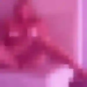 Wafa, 29 ans, en ligne à Mareil-sur-Mauldre pour un beurette