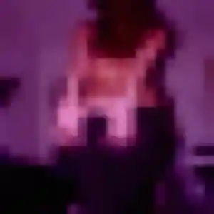 Amel, 36 ans, en ligne à Maresches pour une rencontre coquine