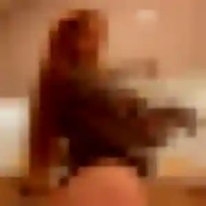Photo perso de Feriel, 34 ans à Marseilles-lès-Aubigny - plan discret