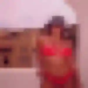 Bouchra, 32 ans, connectée à Martigné-sur-Mayenne pour un beurette