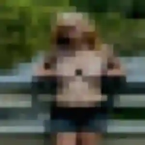 Découvre Kamila, 31 ans à Matha en privé