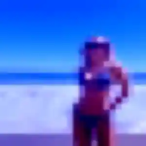 Contacte Malika, 26 ans à Matour gratuitement