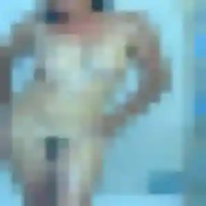 Layla, femme de 35 ans propose beurette à Maurecourt