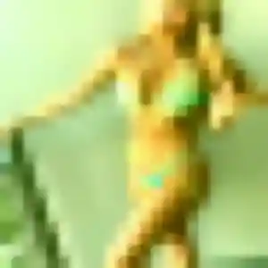 Nesrine (29 ans) à Mazères cherche un beurette aujourd'hui