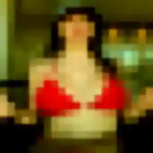 Safiya, 30 ans, connectée à Mazeyrat-d'Allier pour une rencontre coquine