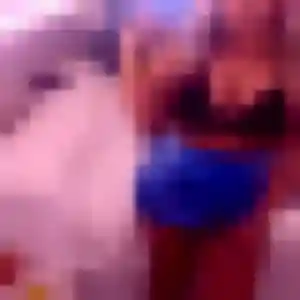 Aya, 33 ans, en ligne à Mazières-en-Mauges pour une rencontre coquine
