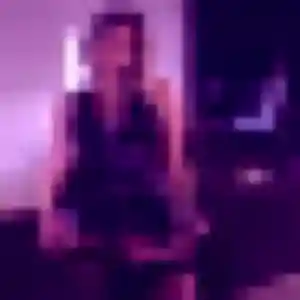 Nawal, femme de 24 ans cherche beurette à Mecquignies