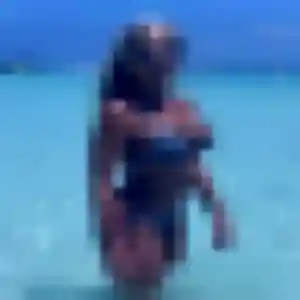 Myriam, 23 ans, en ligne à Mégrit pour un beurette