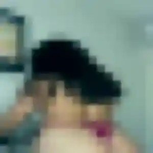 Photo de Basma à Mehun-sur-Yèvre (33 ans) - beurette gratuit