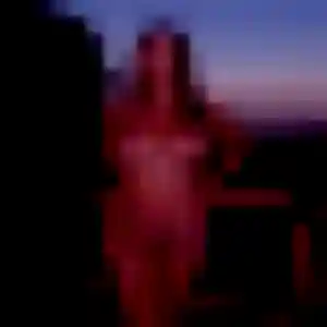 Rejoins Sana, 25 ans à Mehun-sur-Yèvre en privé