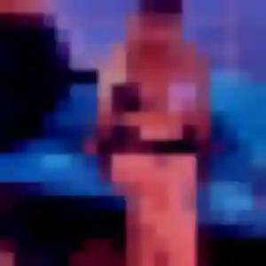 Salma, 32 ans, dispo pour beurette à Meillant
