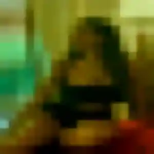 Photo de Jihane à Meillon (29 ans) - beurette sans inscription